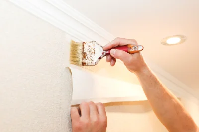 Pose de papier peint à Genod — revêtements muraux et toiles de verre